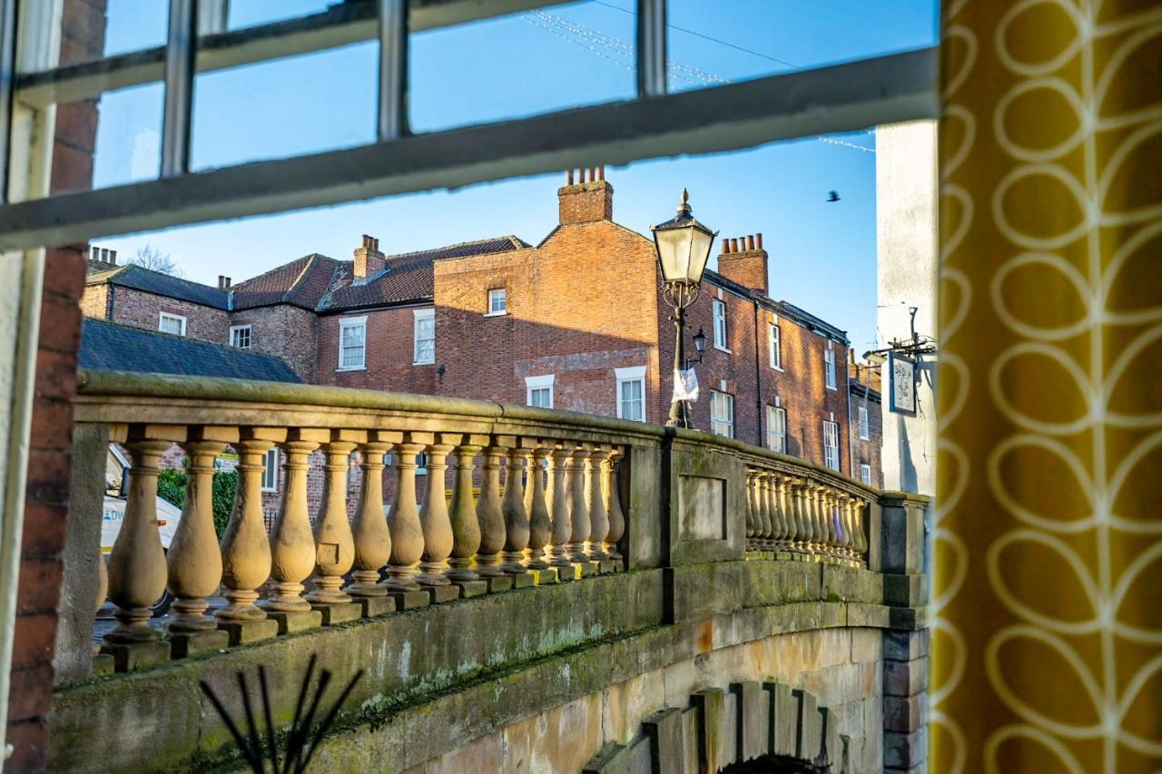 Walmgate Riverside York Exterior photo